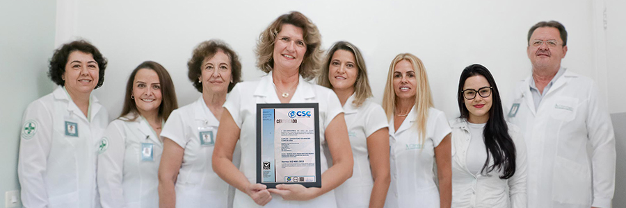 Equipe Clinilab ISO 9001